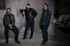 250228_Tracker_Credit-Martin-Vandory